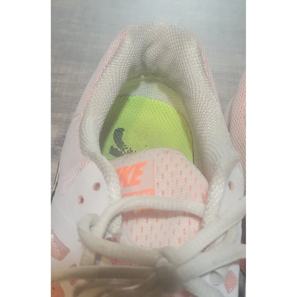 Nike Air Zoom Pegasus 31 Women's Shoes Running Sneakers Size‎ 9 White Orange